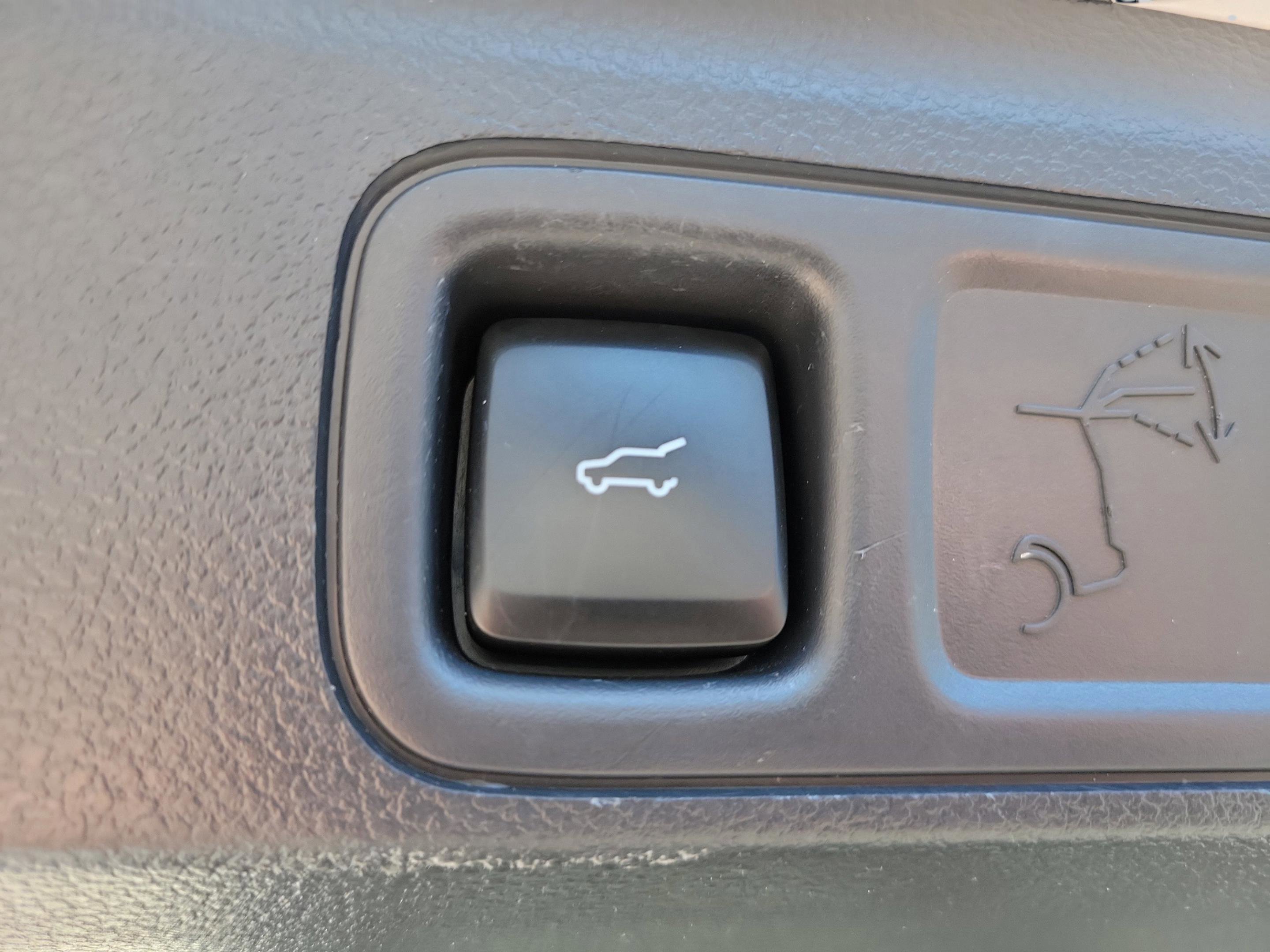 Used 2024 Ford Expedition Max XLT image 35