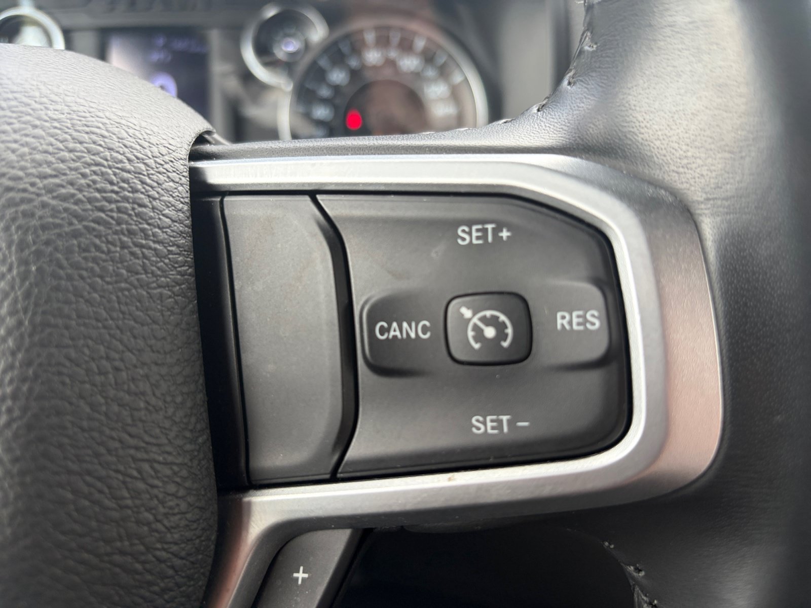 Used 2022 RAM 1500 Big Horn AWD/4WD image 18