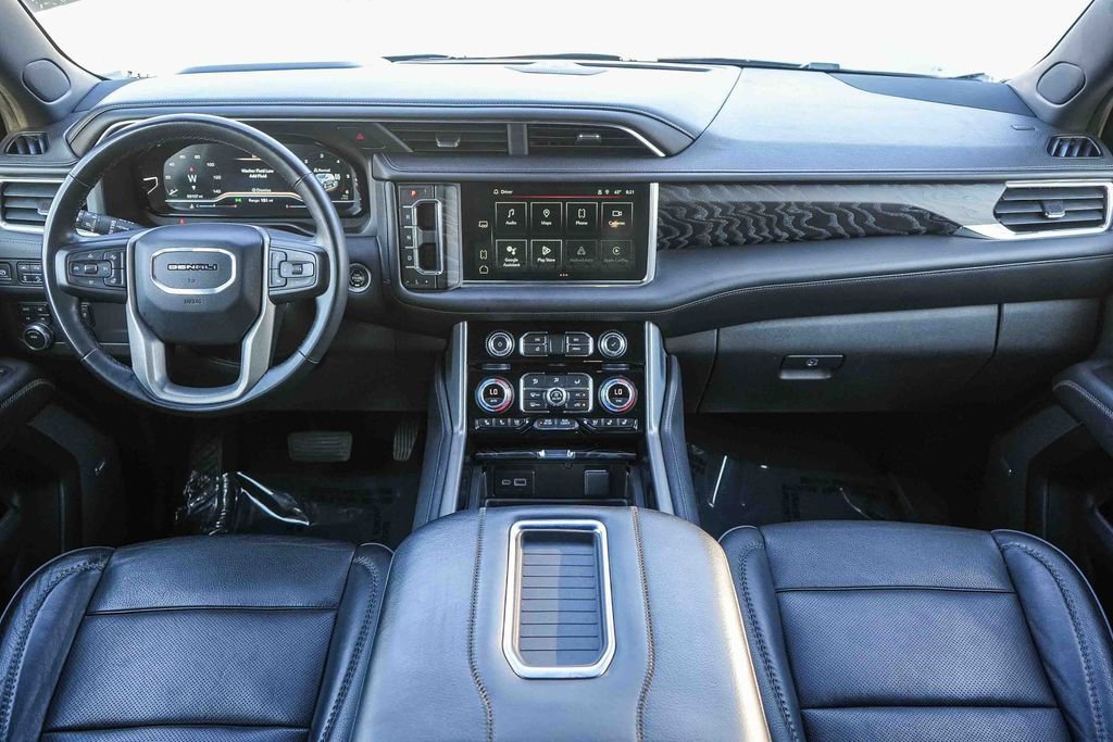 Used 2023 GMC Yukon Denali image 13