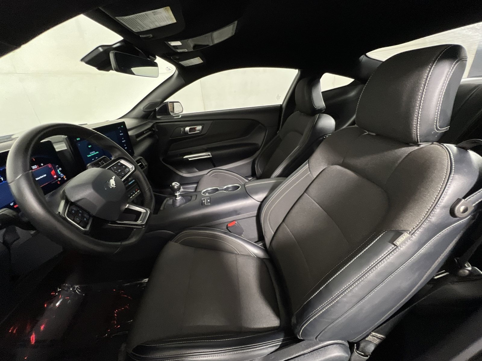 Used 2024 Ford Mustang GT RWD image 13