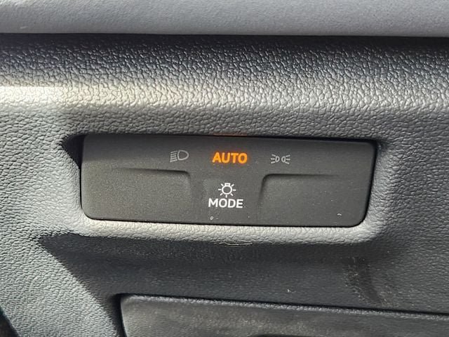 New 2026 Volkswagen Tiguan SE R-Line AWD/4WD image 20