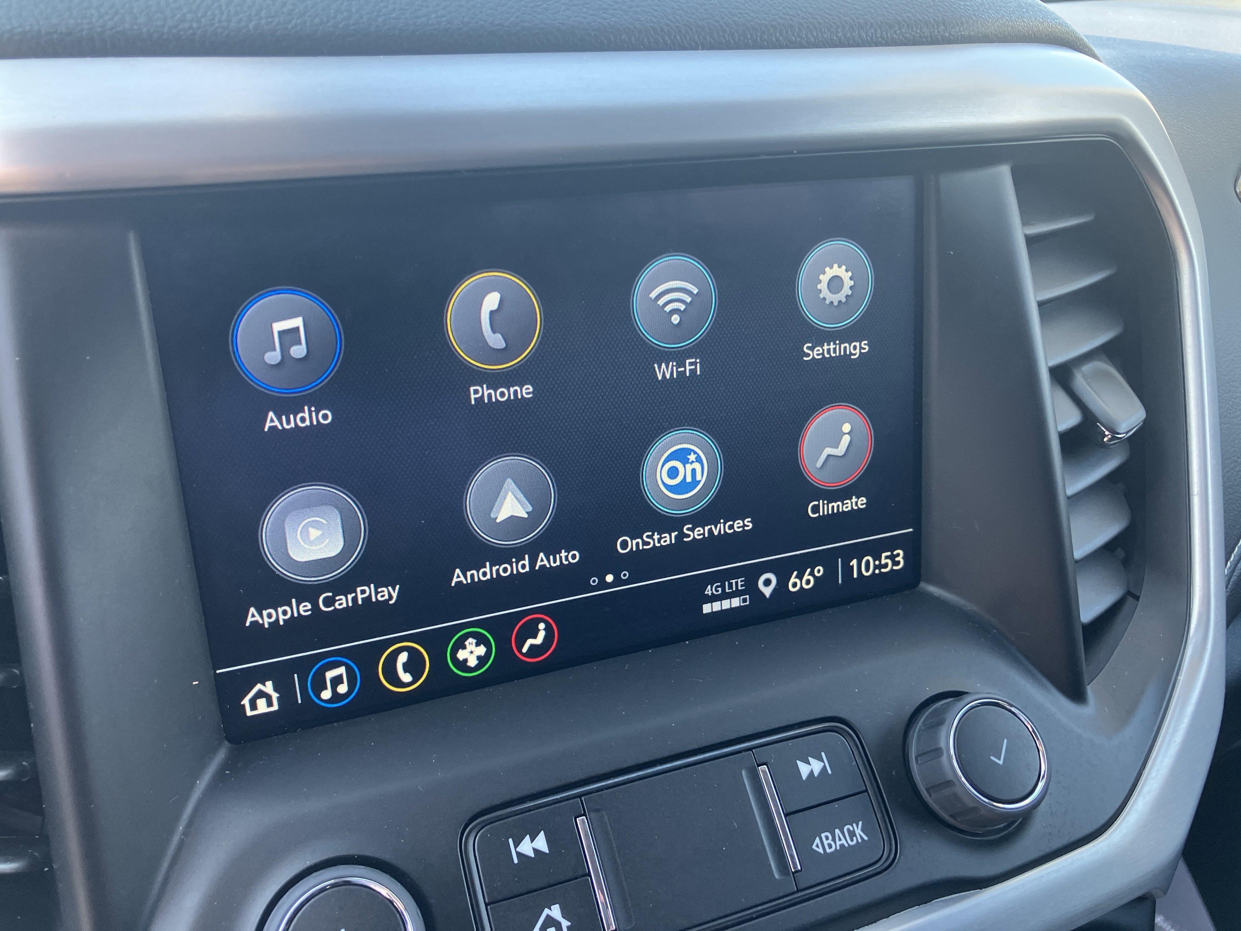 Used 2023 GMC Acadia SLE w/ Driver Convenience Package image 22