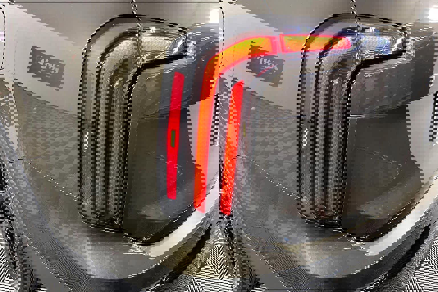 Used 2024 Kia Telluride SX X-Line image 28