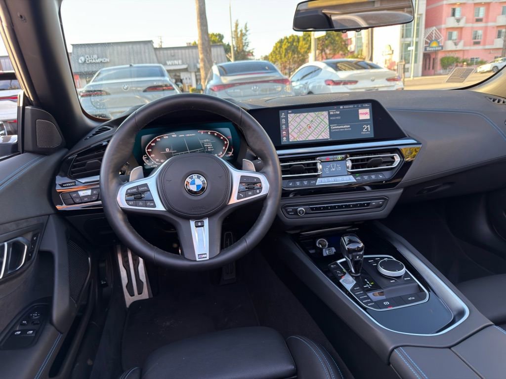 Used 2022 BMW Z4 M40i w/ Premium Package image 34