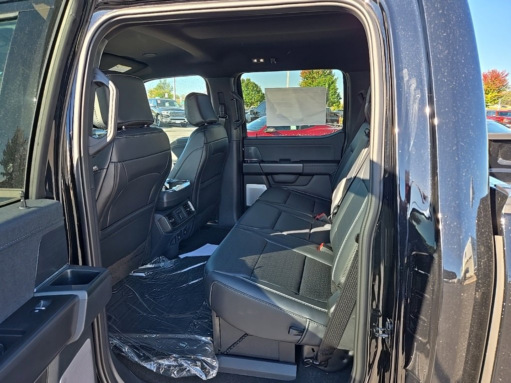 New 2025 Ford F150 Lariat w/ Equipment Group 502A High image 18