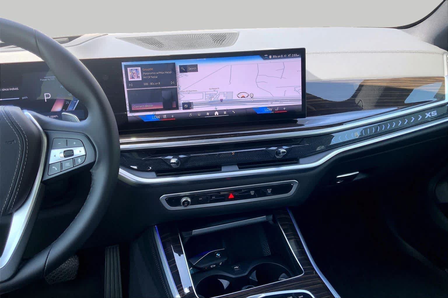 Used 2024 BMW X5 xDrive40i w/ Premium Package AWD/4WD image 6