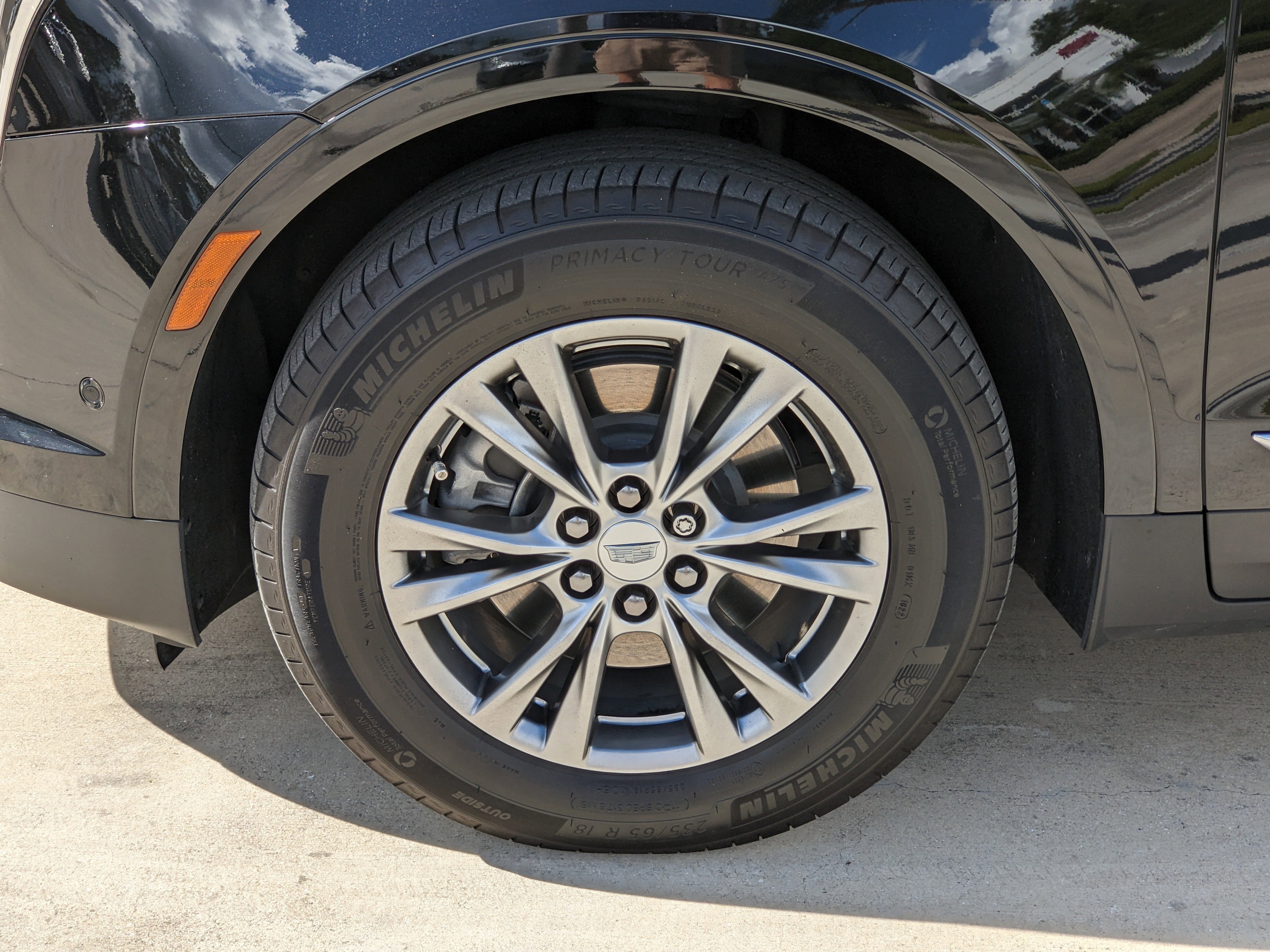 Certified 2022 Cadillac XT5 Premium Luxury w/ Technology Package image 36