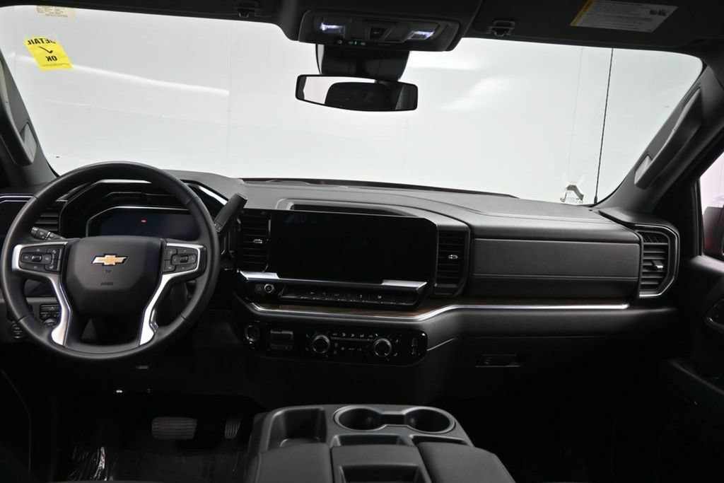 Used 2024 Chevrolet Silverado 1500 LT w/ Convenience Package II RWD image 25