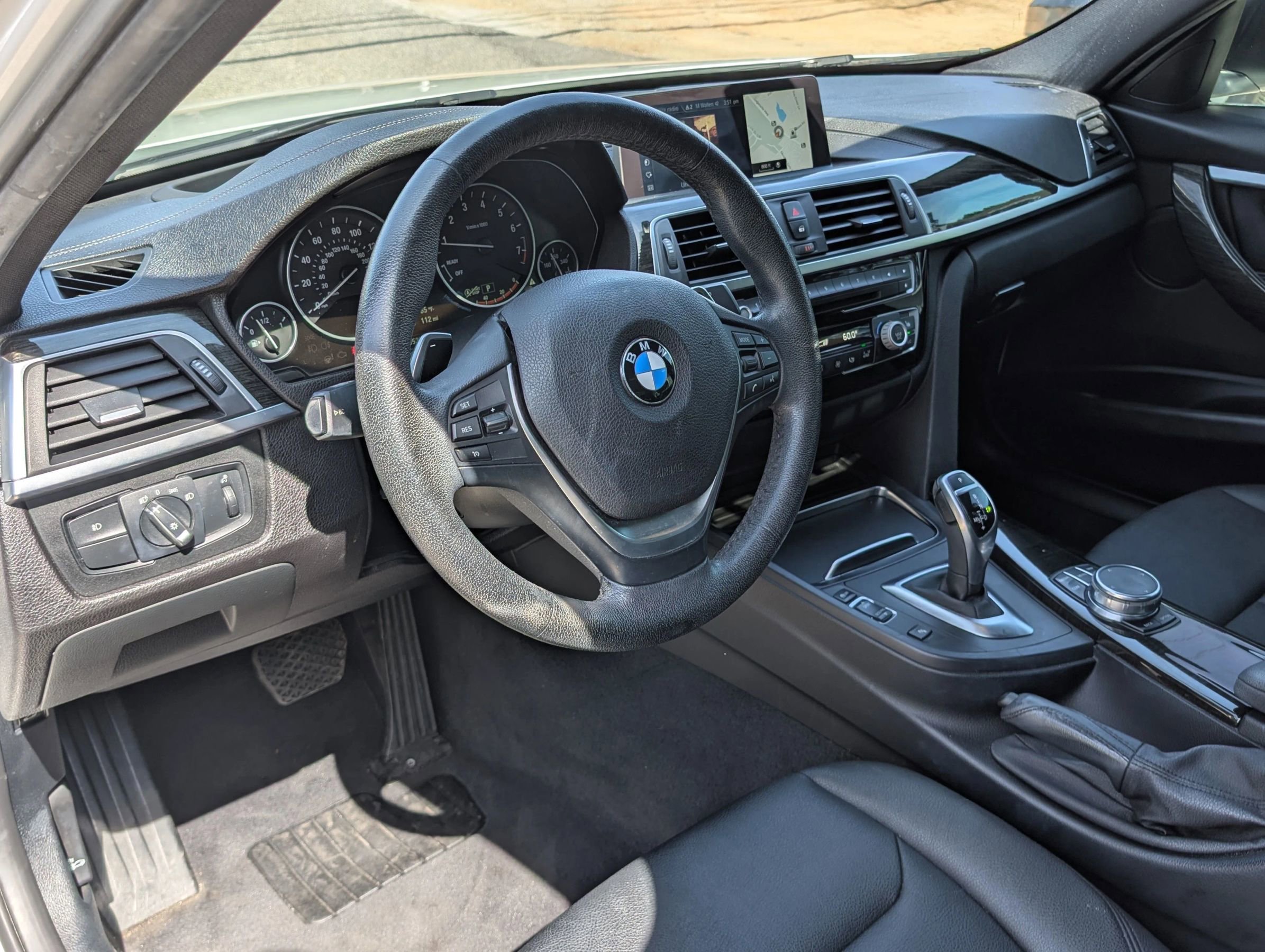 Used 2018 BMW 330i Sedan RWD image 16