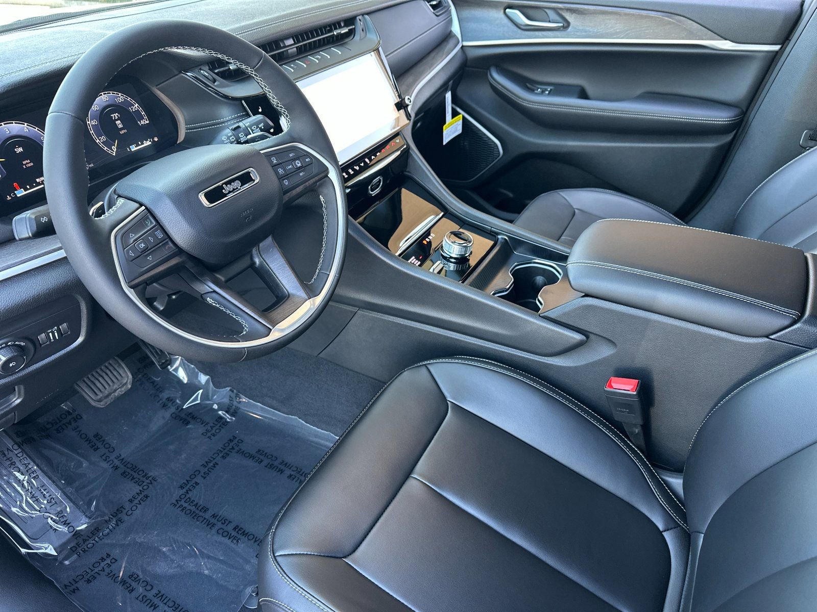 New 2026 Jeep Grand Cherokee L Limited AWD/4WD image 9