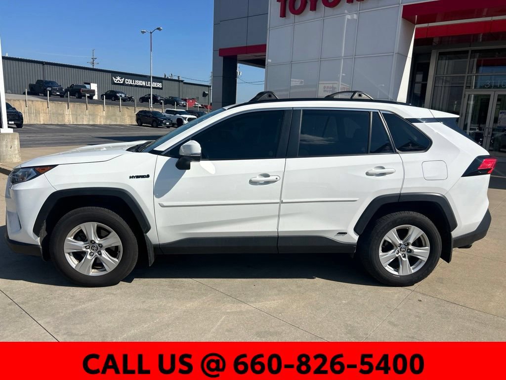 Certified 2021 Toyota RAV4 XLE w/ Convenience Package AWD/4WD image 10