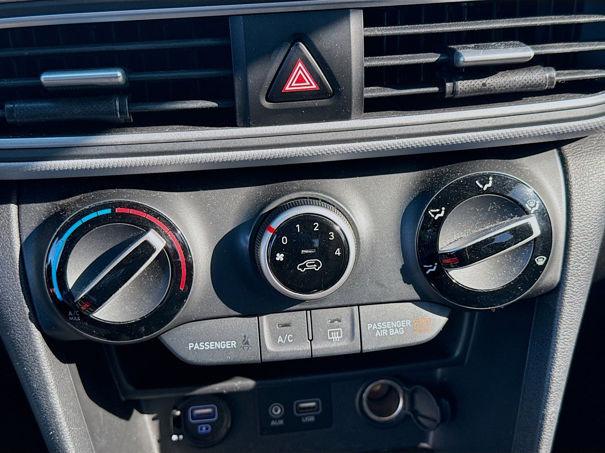 Used 2019 Hyundai Kona SE image 12