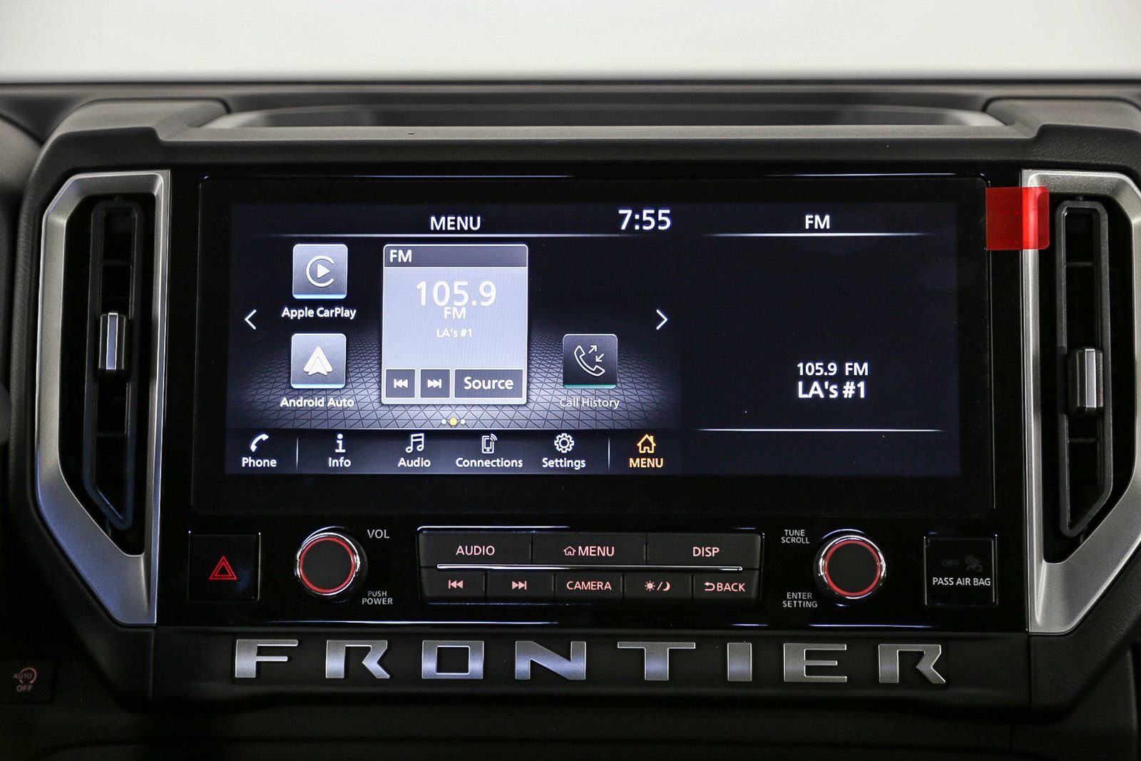 Certified 2025 Nissan Frontier SV image 29