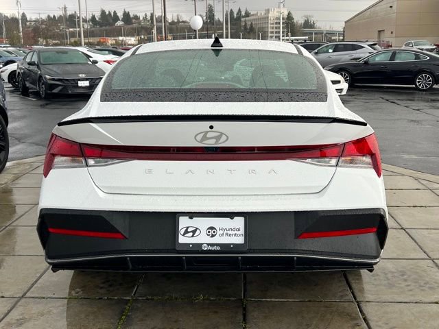 Certified 2025 Hyundai Elantra Sport image 8