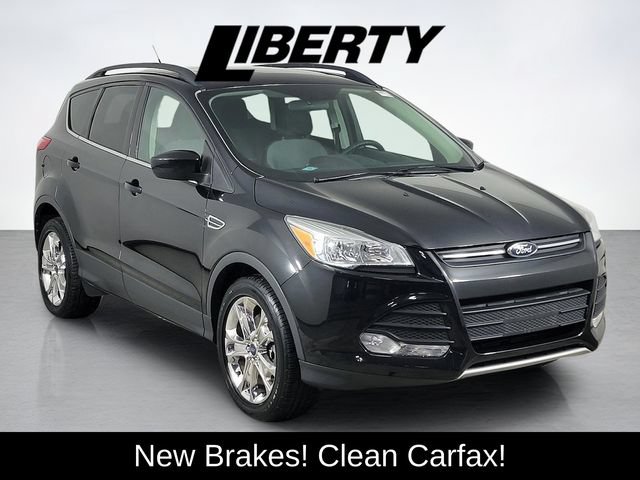 Used 2015 Ford Escape SE w/ Equipment Group 201A AWD/4WD image 1