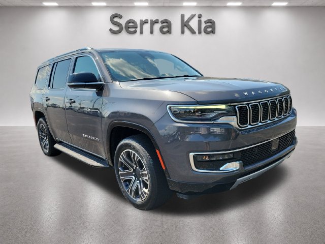 Used 2024 Jeep Wagoneer Series II w/ Flexible Seating Group RWD image 7