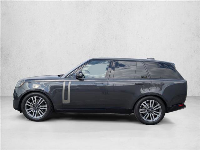 Certified 2023 Land Rover Range Rover SE image 9