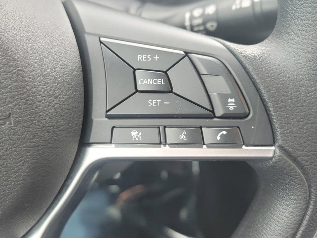 Used 2023 Nissan Sentra SV FWD image 29
