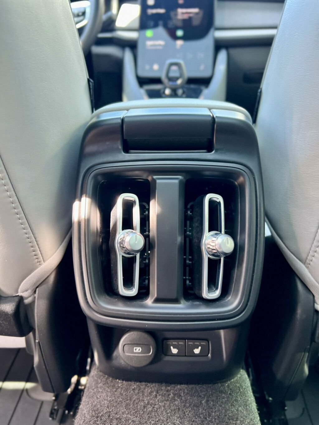 Used 2023 Polestar Polestar 2 w/ Pilot Pack AWD/4WD image 16
