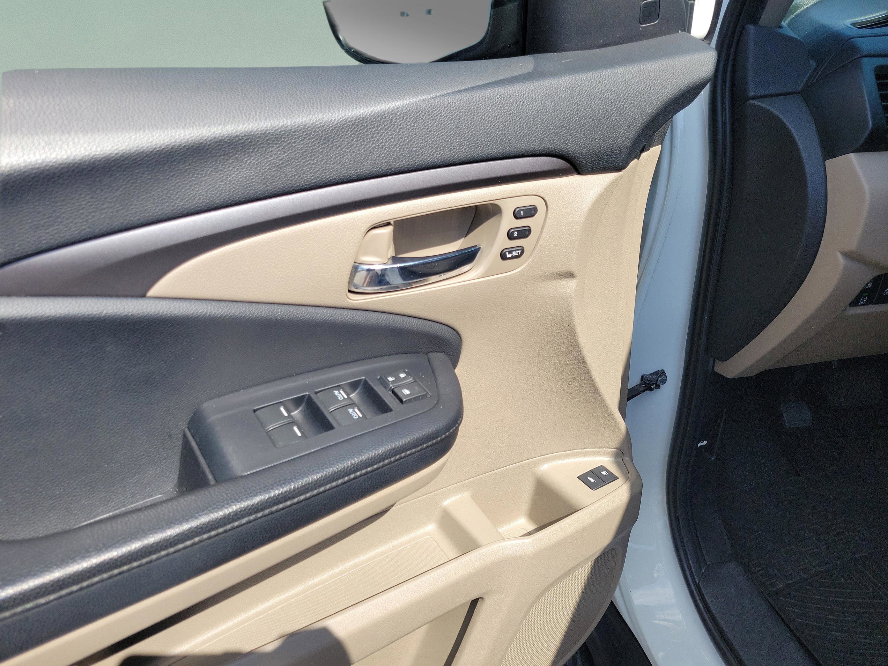 Used 2020 Honda Pilot EX-L image 6