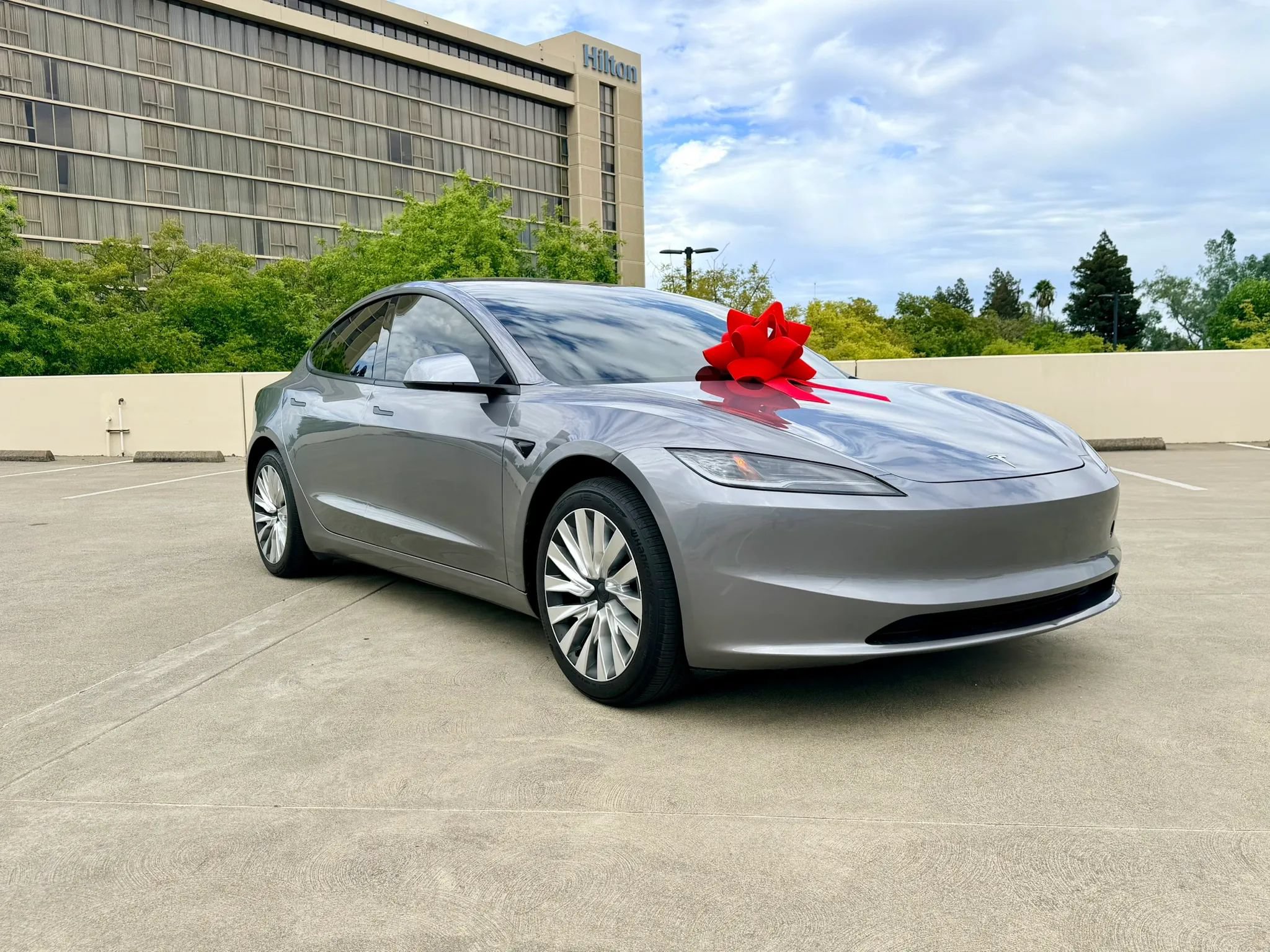 Used 2025 Tesla Model 3 Long Range RWD image 3