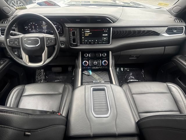 Used 2023 GMC Yukon Denali AWD/4WD image 25