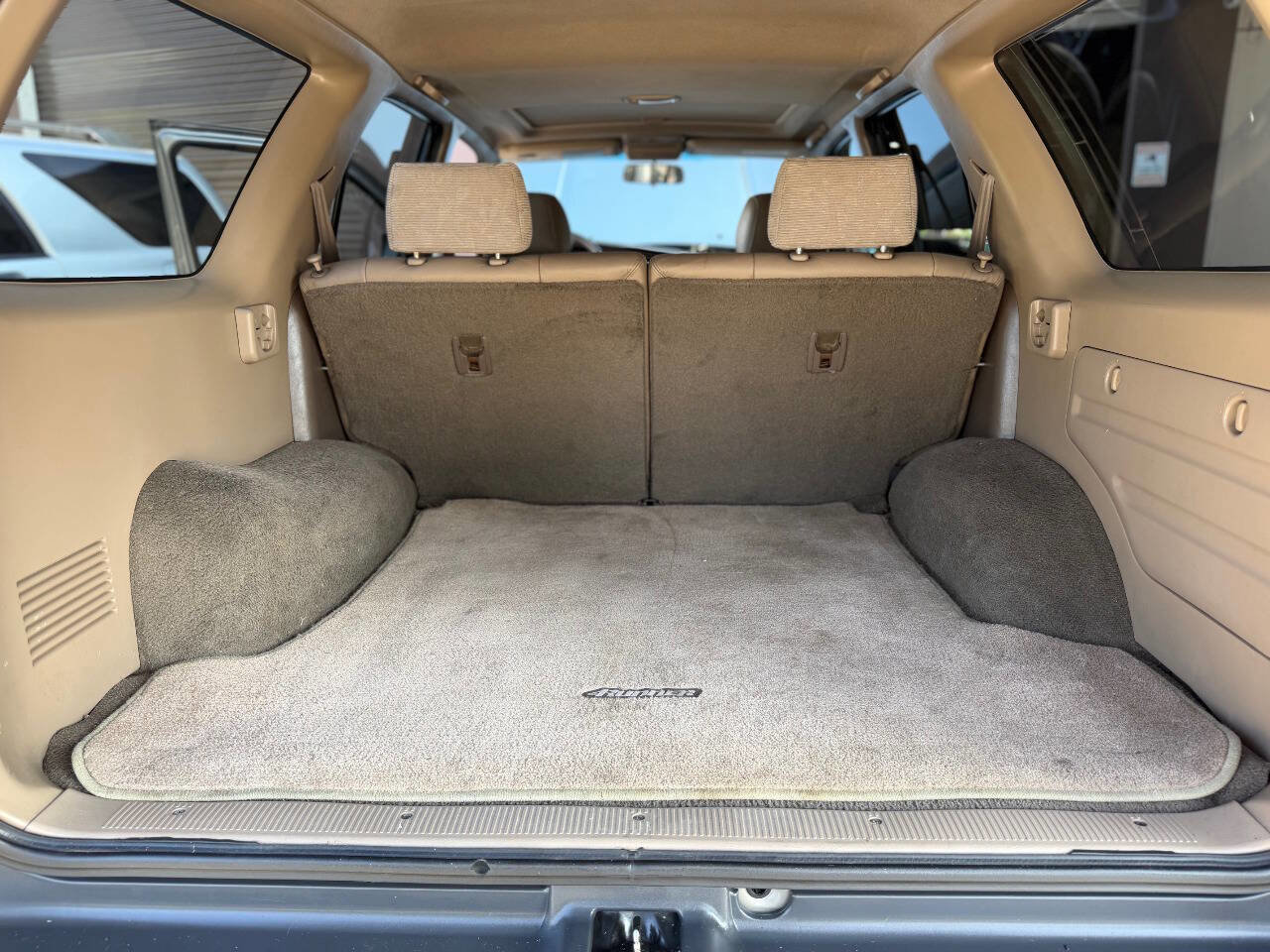 Used 2001 Toyota 4Runner Limited image 25