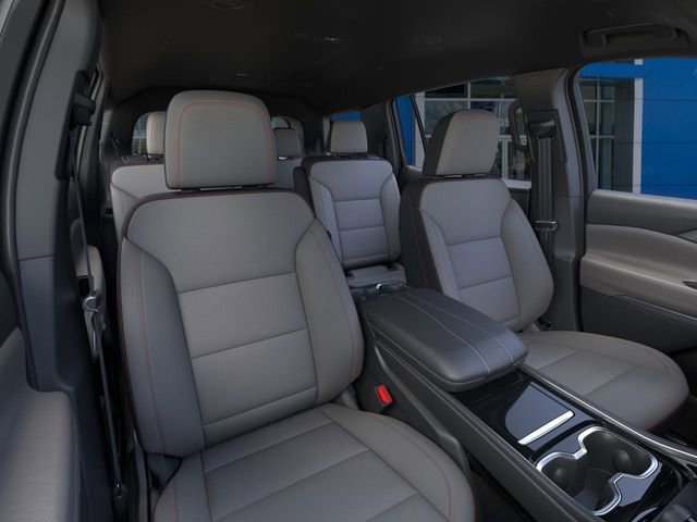New 2025 Chevrolet Traverse LT w/ LPO, Floor Liner Package image 17