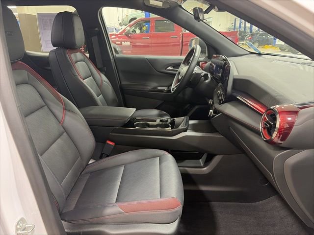 Used 2025 Chevrolet Equinox RS w/ Safety and Technology Package AWD/4WD image 12