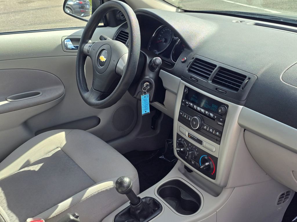 Used 2010 Chevrolet Cobalt Sedan image 19