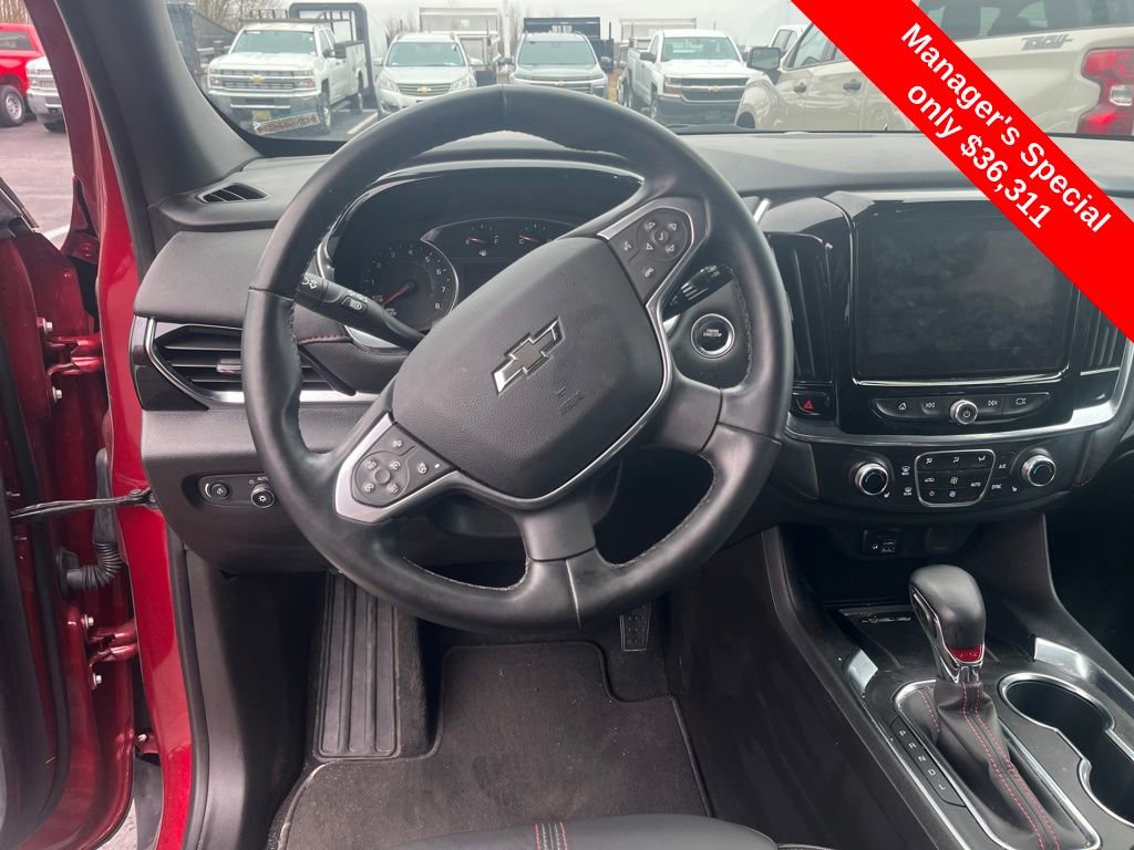 Used 2023 Chevrolet Traverse RS image 14