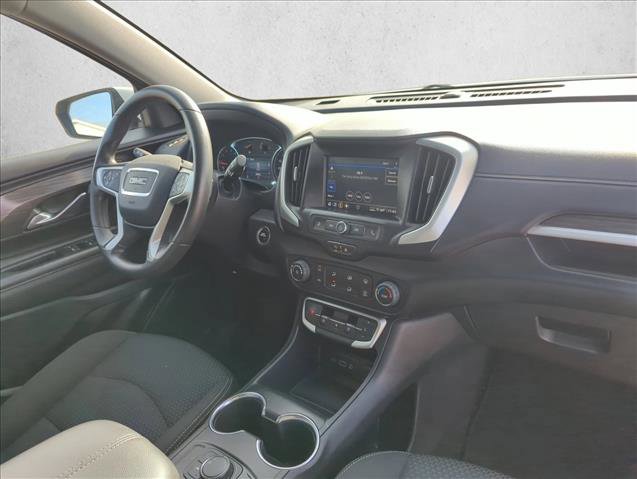 Used 2024 GMC Terrain SLE image 21