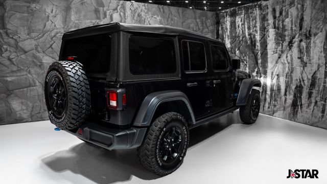 Used 2023 Jeep Wrangler Unlimited w/ Cold Weather Group AWD/4WD image 16