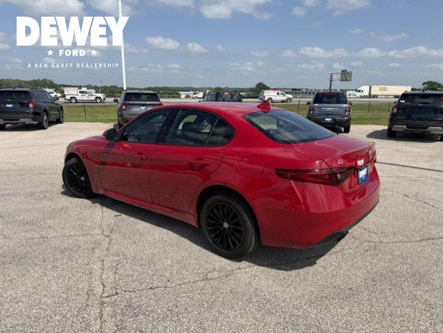 Used 2022 Alfa Romeo Giulia Sprint AWD/4WD image 22