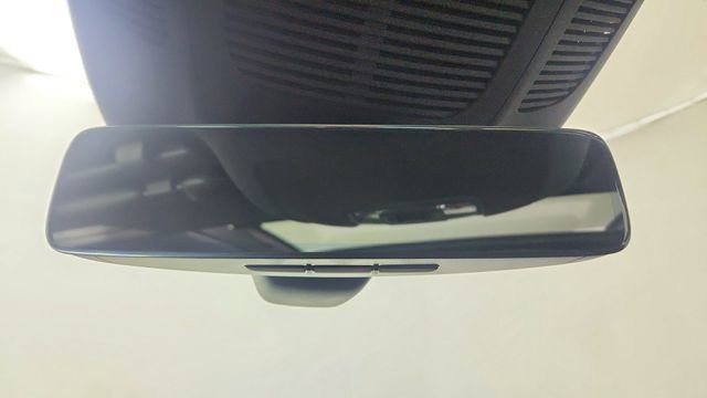 Used 2025 Mercedes-Benz GLS 450 4MATIC image 63