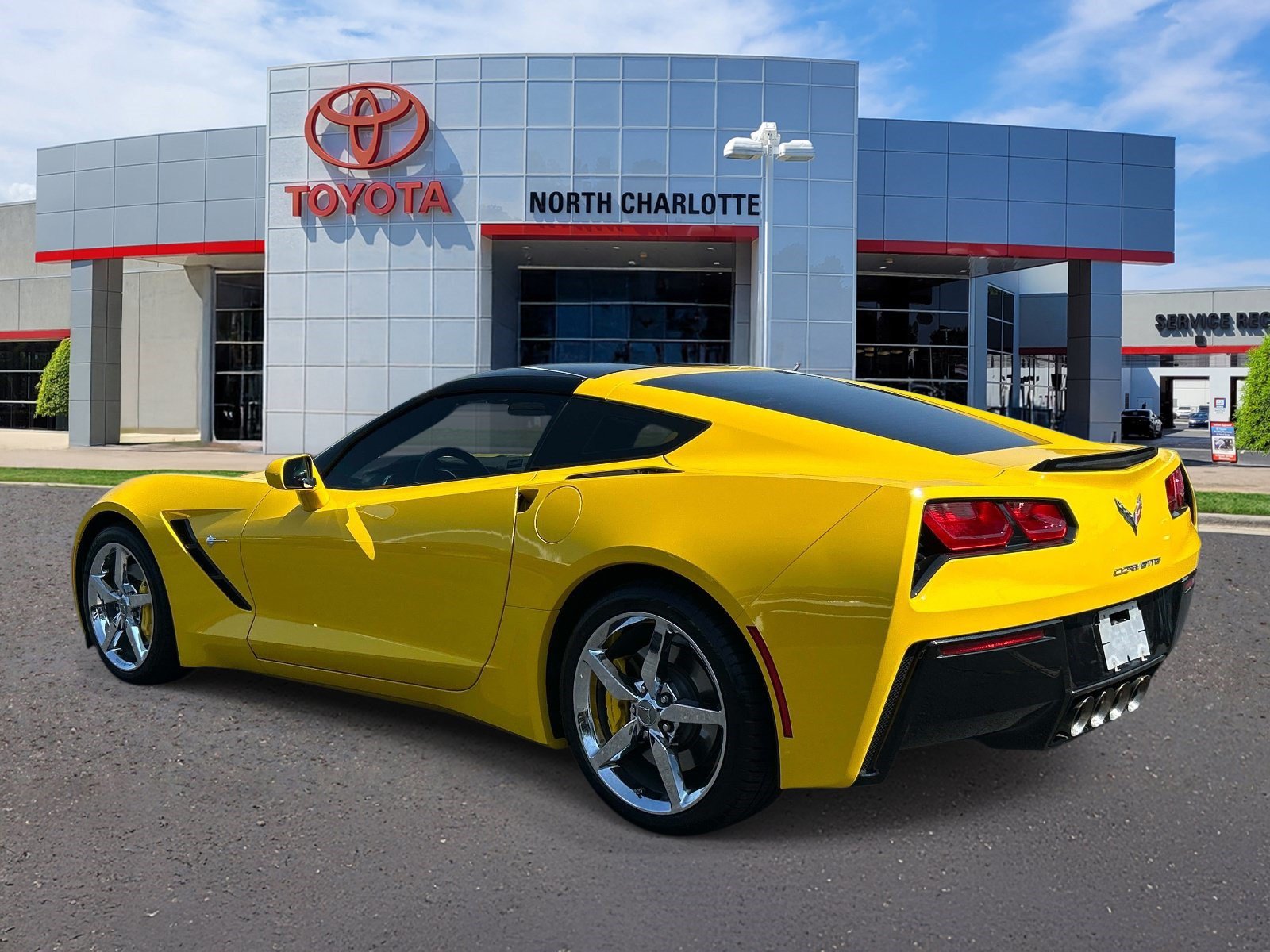 Used 2014 Chevrolet Corvette Stingray Coupe w/ 3LT Preferred Equipment Group RWD image 4