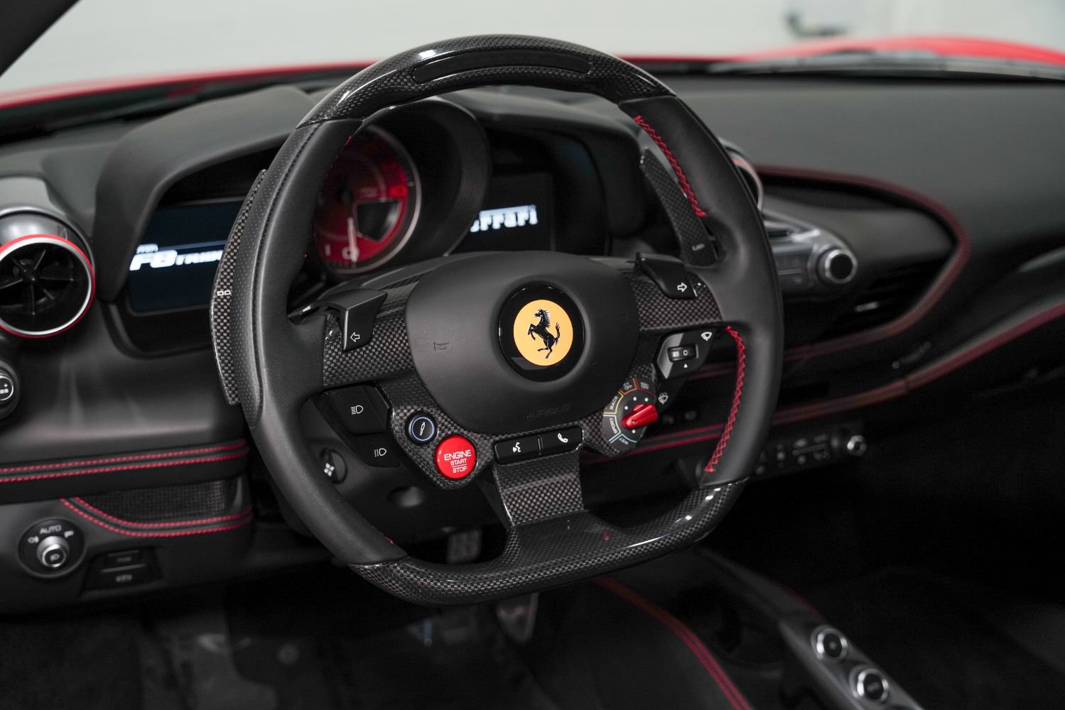 Used 2022 Ferrari F8 Tributo RWD image 38