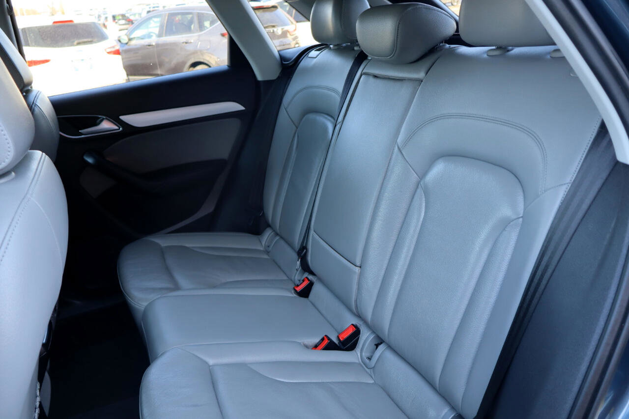 Used 2017 Audi Q3 2.0T Premium image 23