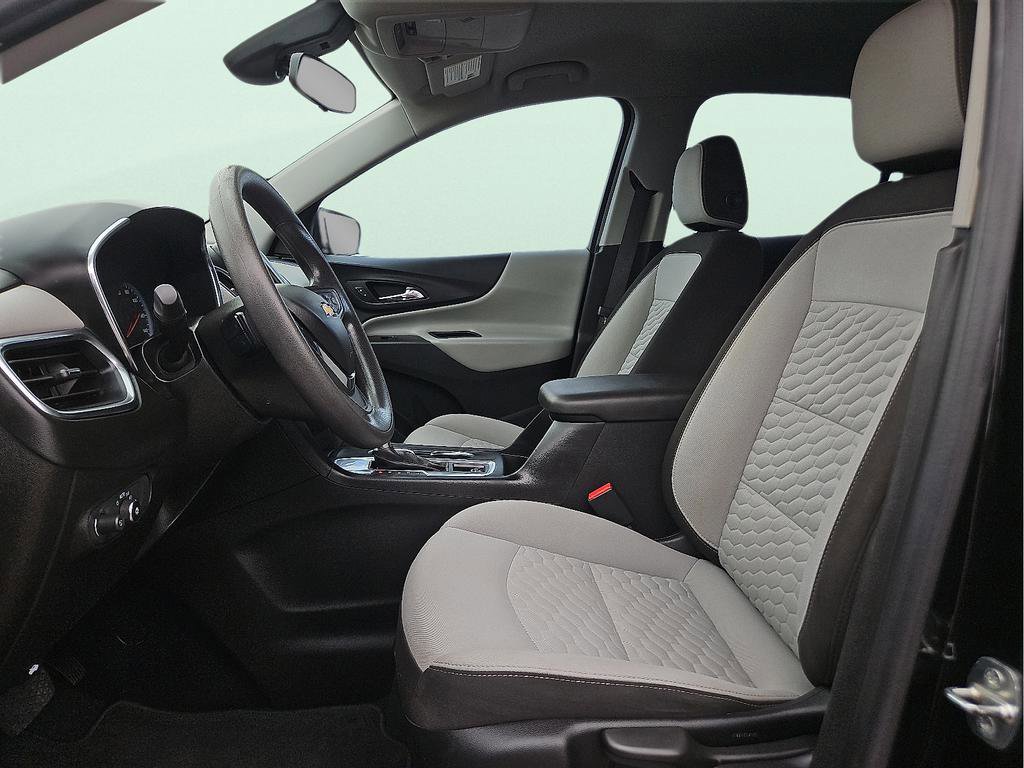 Used 2020 Chevrolet Equinox LS FWD image 11