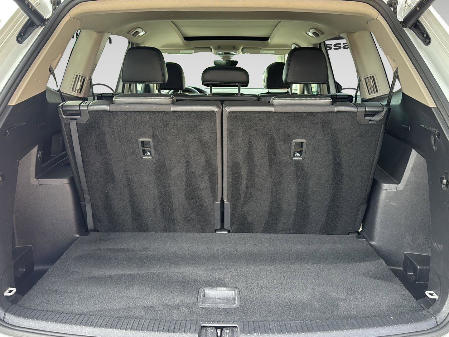 Used 2024 Volkswagen Atlas SE image 36