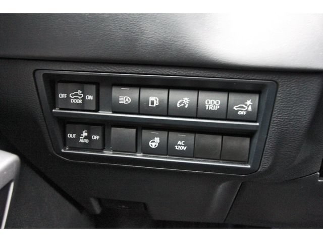 Used 2024 Toyota Tundra Platinum AWD/4WD image 21