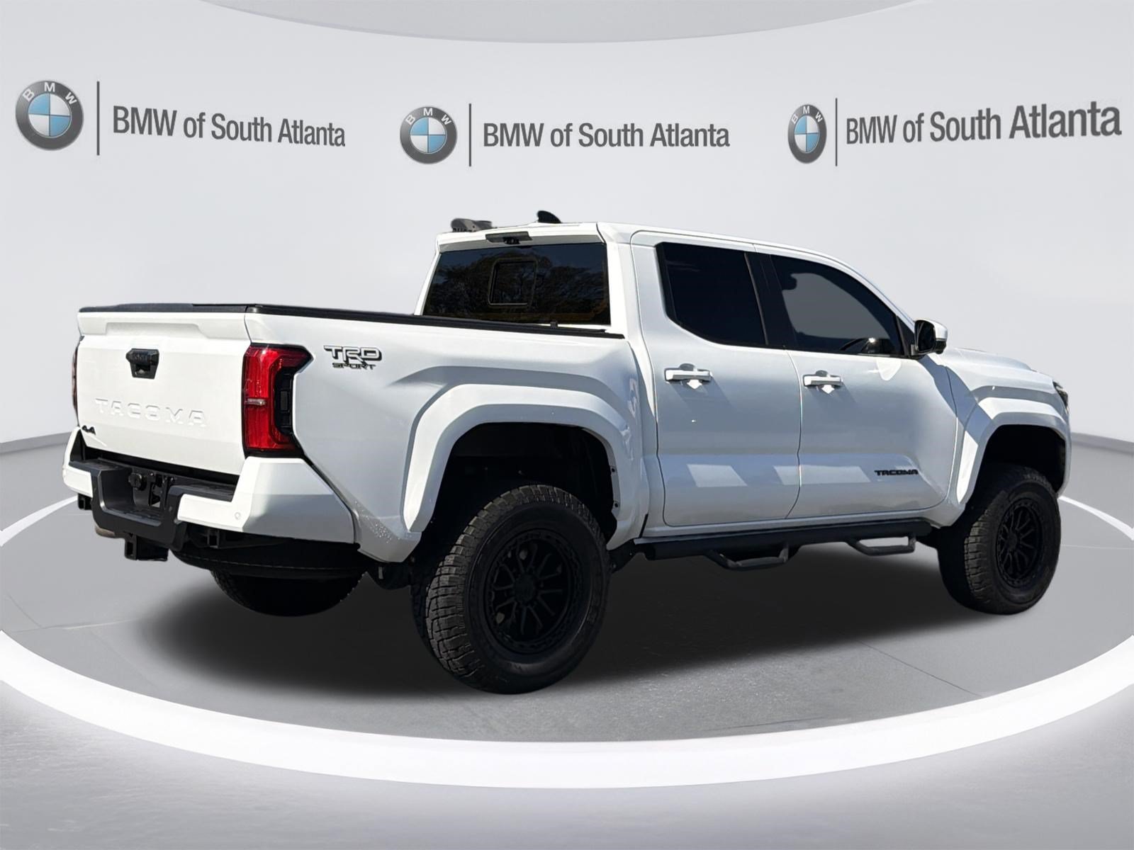 Used 2024 Toyota Tacoma TRD Sport w/ TRD Sport Premium Package AWD/4WD image 30