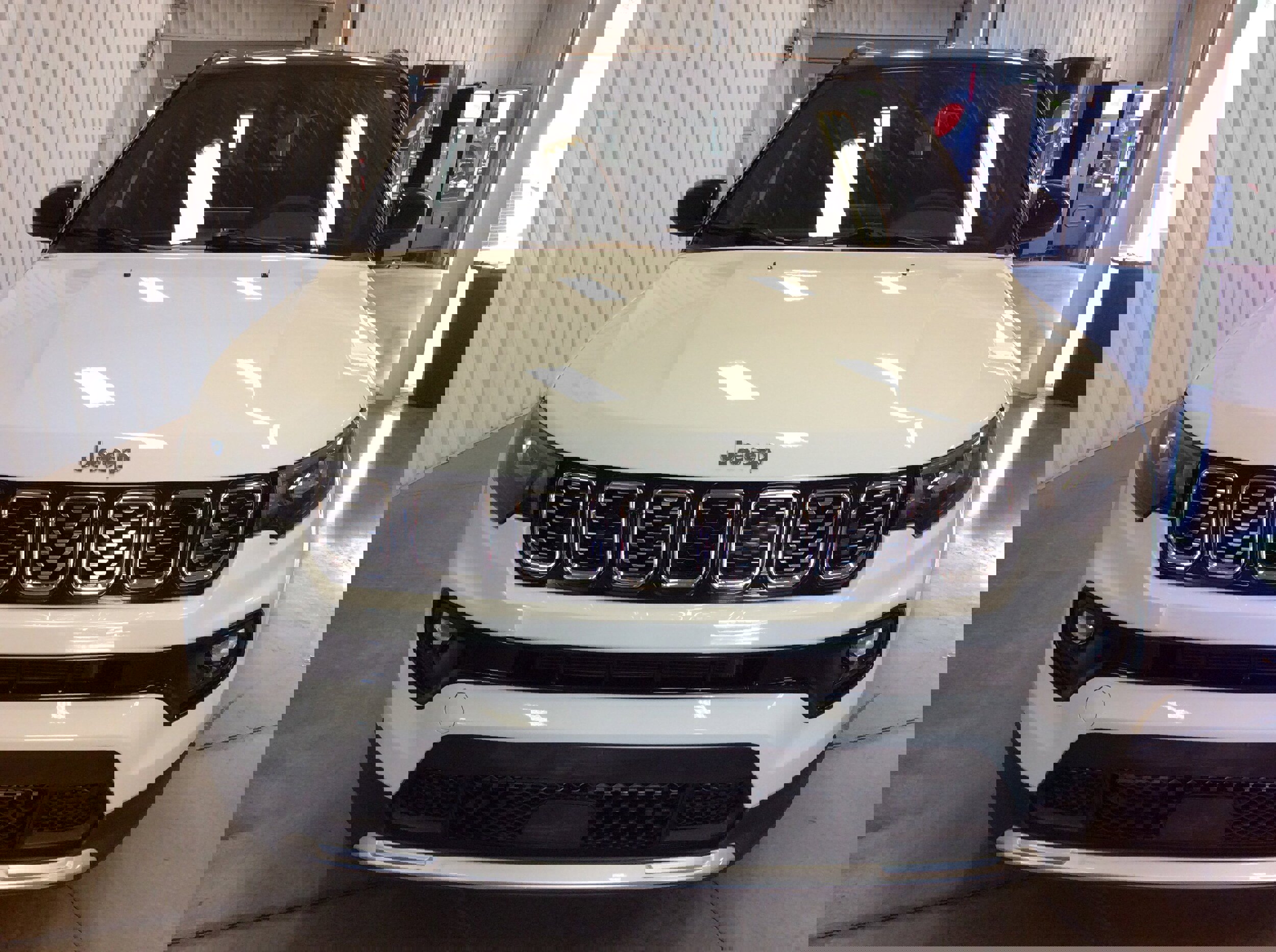 Used 2024 Jeep Compass Limited AWD/4WD image 8