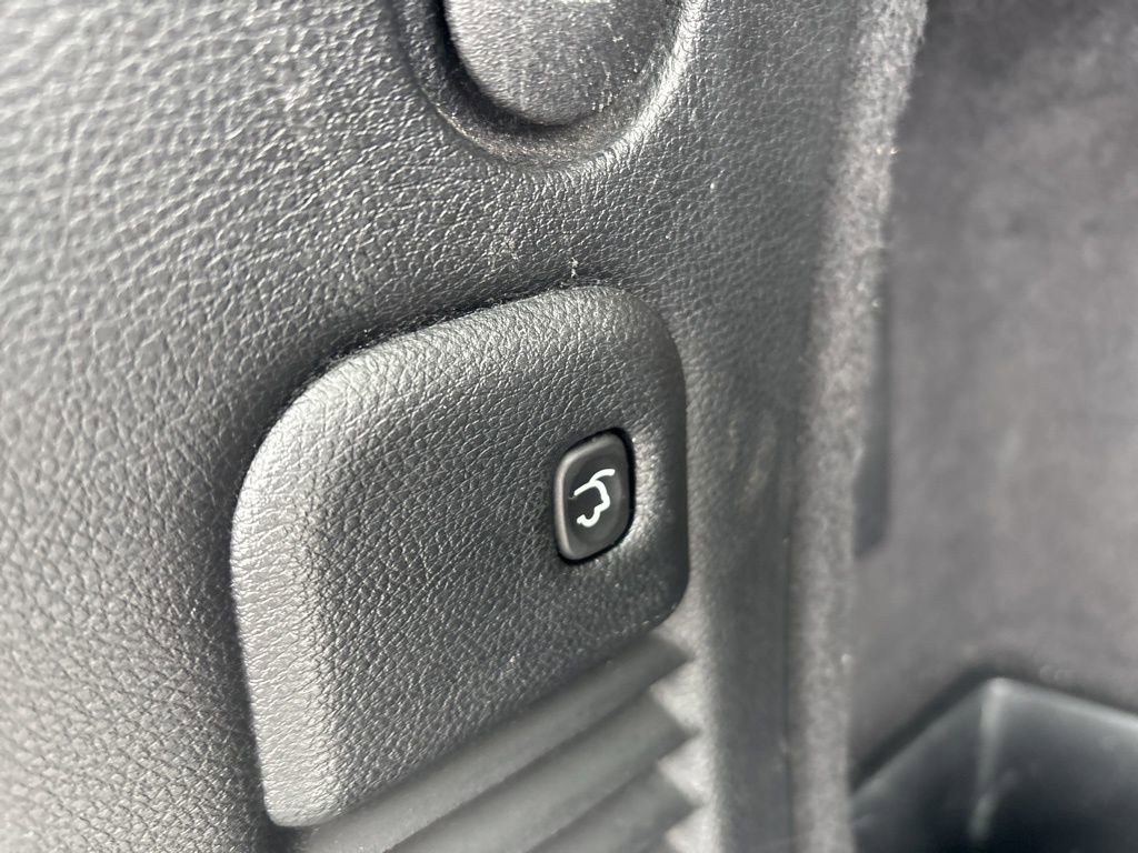 Used 2017 Dodge Durango GT w/ Premium Group image 11