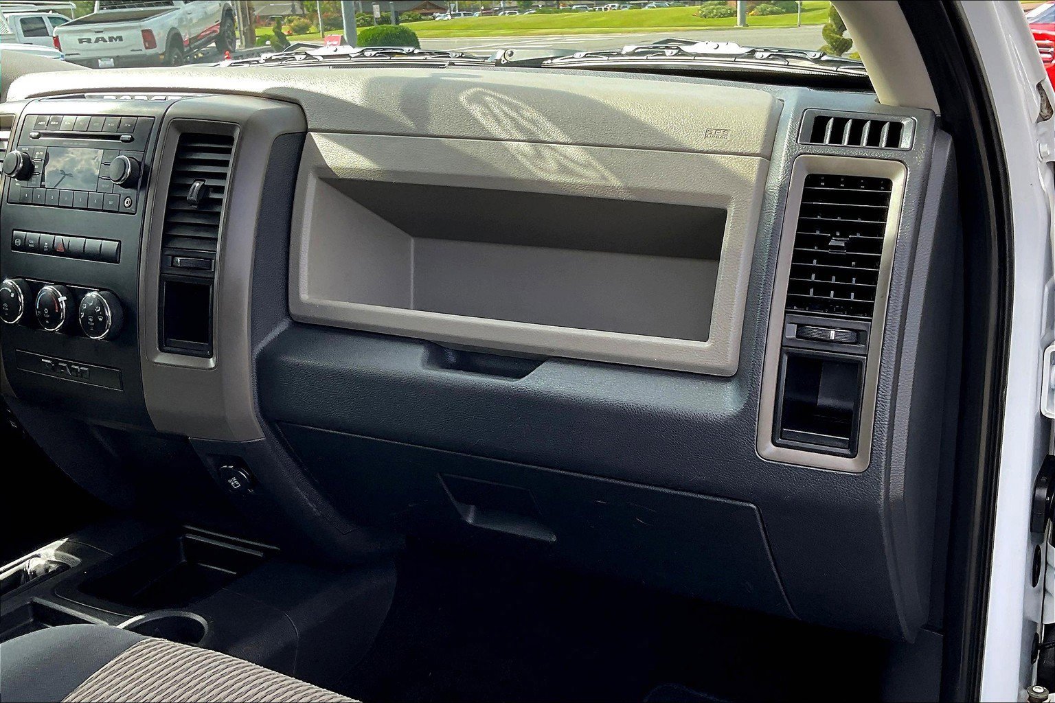 Used 2012 RAM 3500 ST w/ Chrome Appearance Group image 16