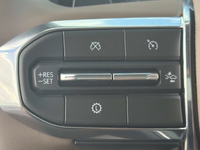 New 2026 GMC Yukon XL Denali w/ Sun & Power Step Package AWD/4WD image 24