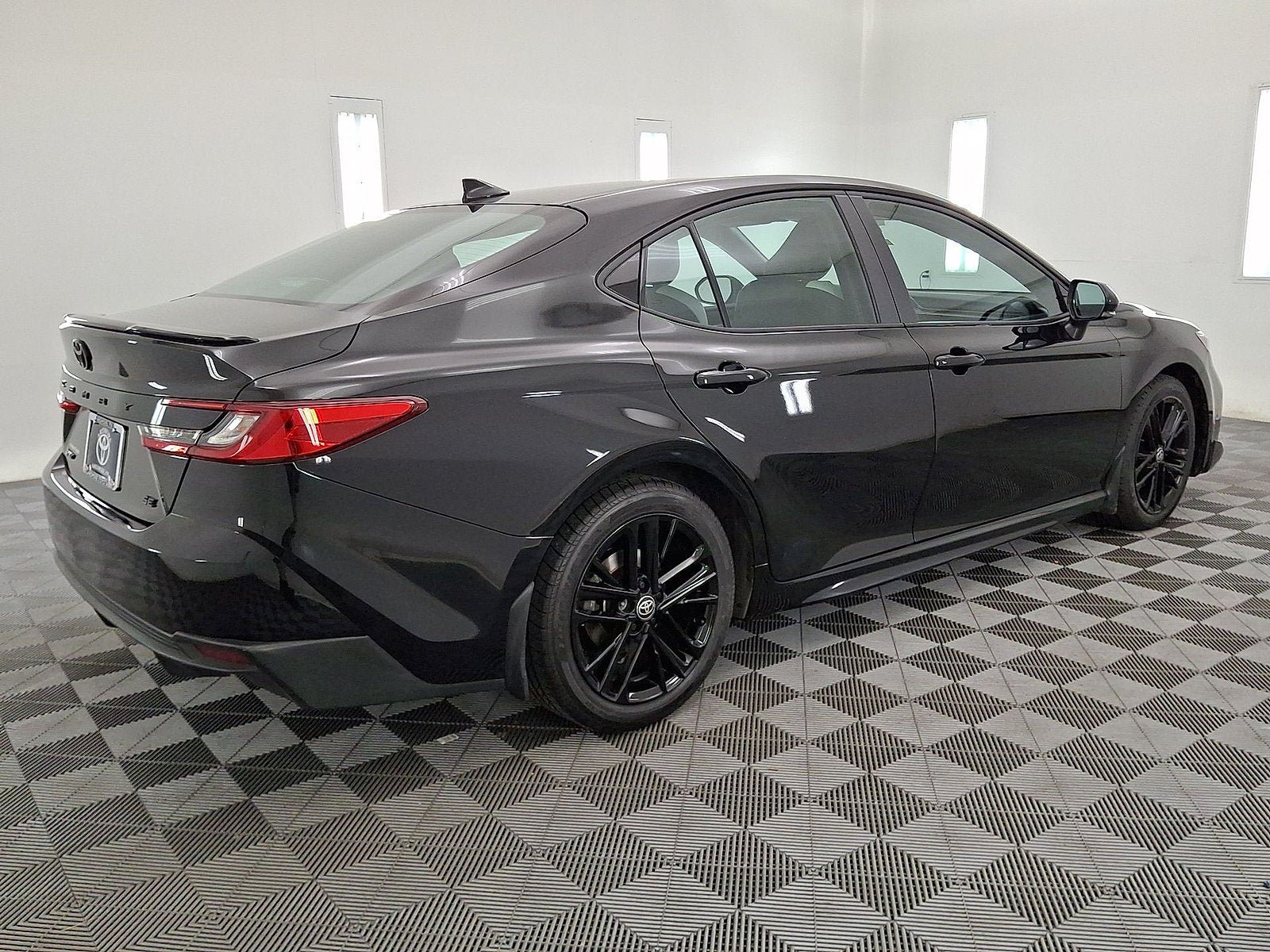 Certified 2025 Toyota Camry SE FWD image 16