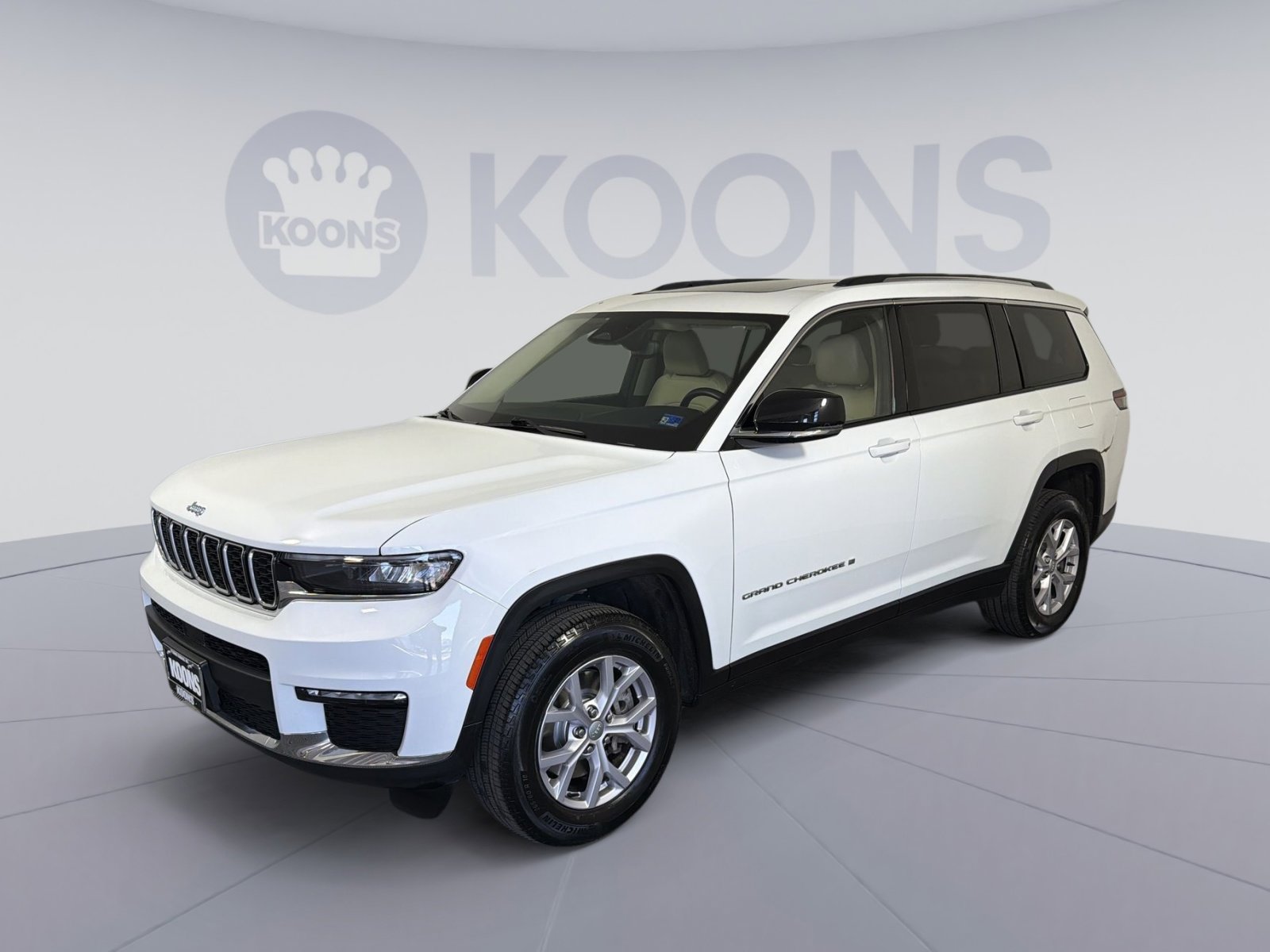 Used 2022 Jeep Grand Cherokee L Limited image 1