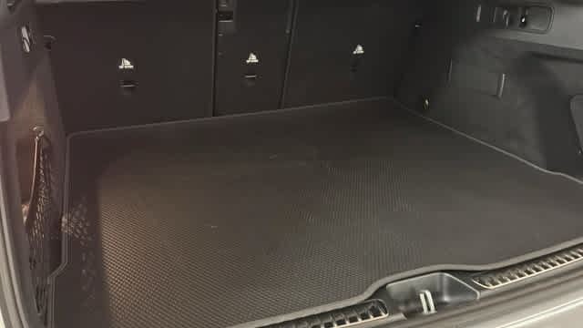 Certified 2026 Mercedes-Benz GLC 300 4MATIC image 33