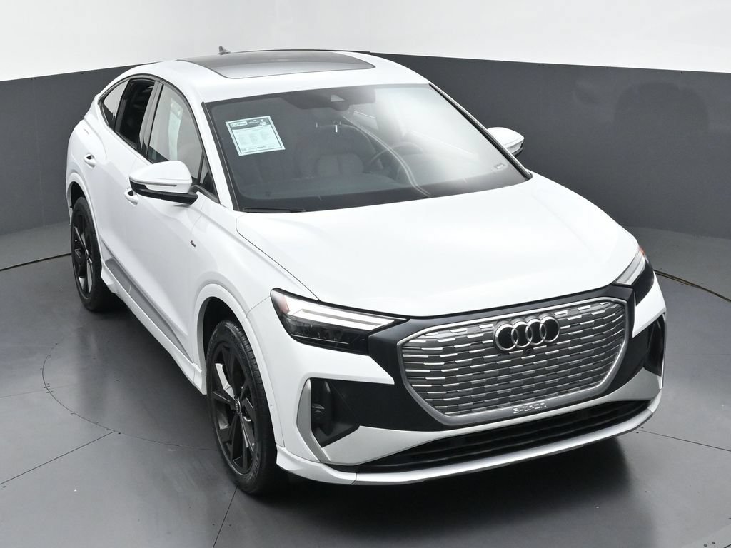 Used 2023 Audi Q4 e-tron Premium Plus AWD/4WD image 46